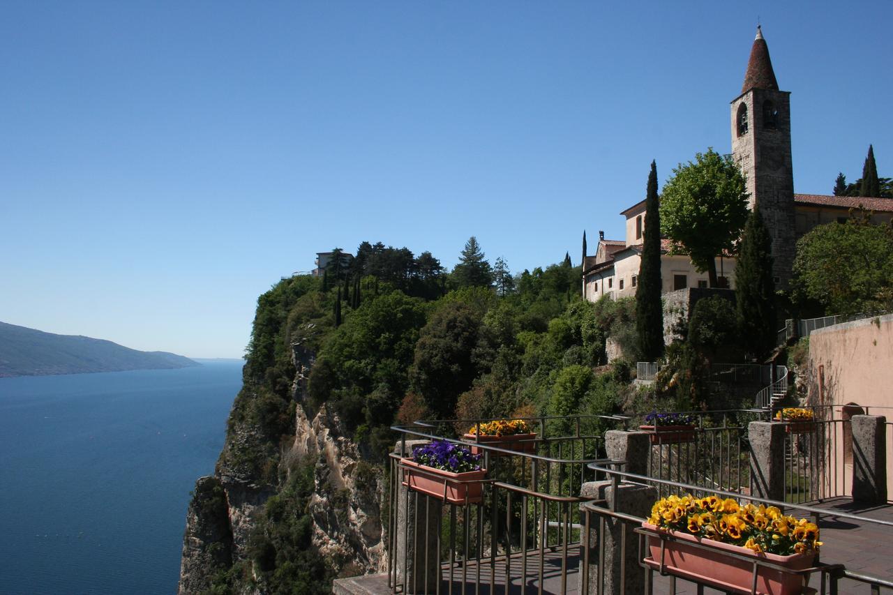 Casa Vacanze Regina Del Lago Tremosine Dış mekan fotoğraf